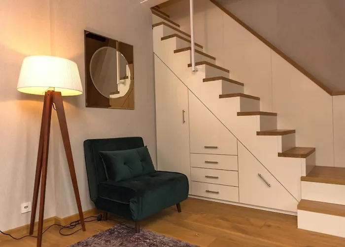 Apartmenthaus Am Dom Maisonette Sd Mit Parkplatz * Цвиккау