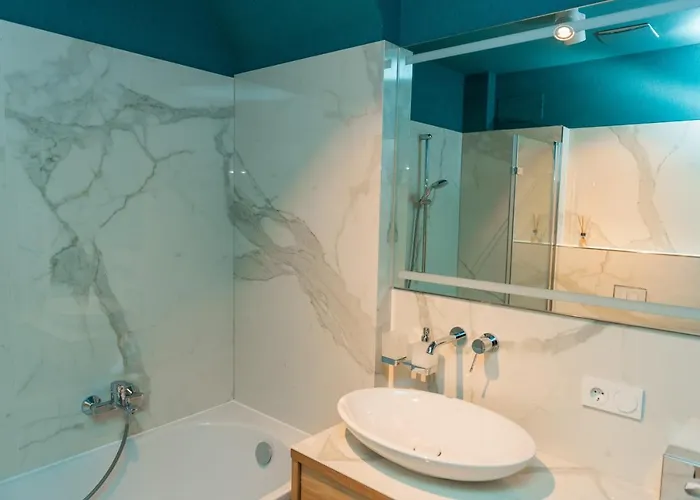 Апартаменты Apartmenthaus Am Dom Maisonette Sd Mit Parkplatz *