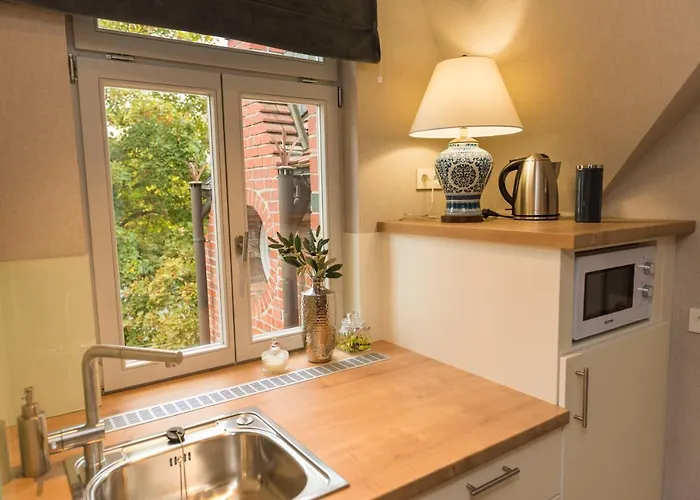 Апартаменты Apartmenthaus Am Dom Maisonette Sd Mit Parkplatz *