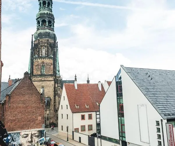 Apartmenthaus Am Dom Maisonette Sd Mit Parkplatz