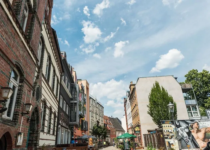 Apartmenthaus Am Dom Maisonette Sd Mit Parkplatz Апартаменты